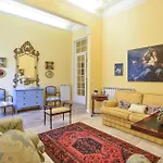 3 Bedroom Cozy Home In Viareggio بيت للعطل فياريجيو