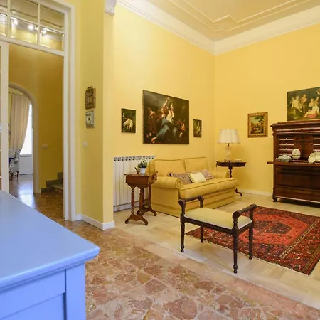 Vakantiehuis 3 Bedroom Gorgeous In