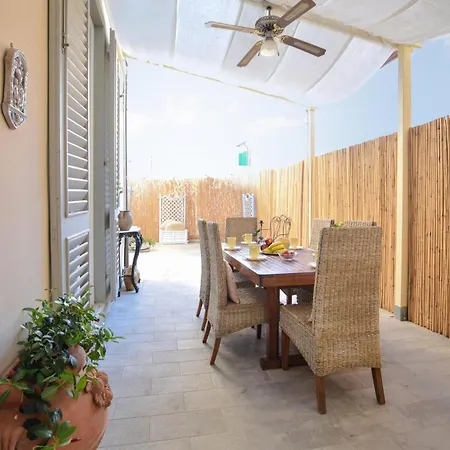 Holiday home Beautiful In With Kitchen *